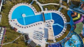 IC HOTELS SANTAI FAMILY RESORT Pools & Beach