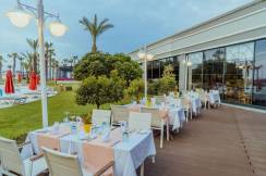 IC HOTELS SANTAI FAMILY RESORT Restaurants