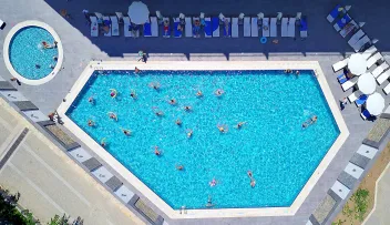 IMPERIAL TURKIZ RESORT Pools & Beach
