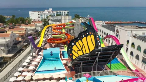 INFINITY BY YELKEN AQUAPARK AND RESORTS Pools & Beach