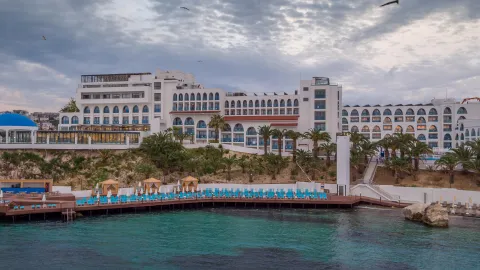 INFINITY BY YELKEN AQUAPARK AND RESORTS Pools & Beach
