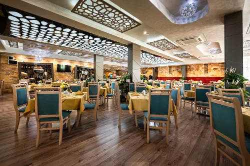 INFINITY HOTEL PARK - SPA Restaurants