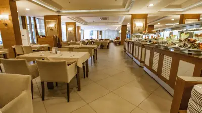 INSULA RESORT - SPA Restaurants