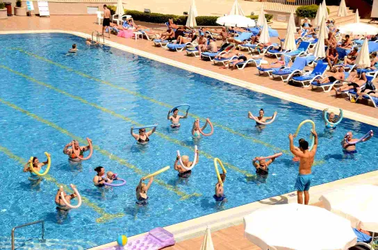 ISLA PANORAMA Pools & Beach