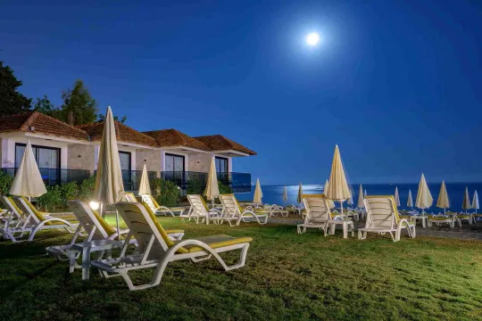 ISLA PANORAMA Pools & Beach