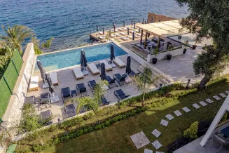 ISOLINA HOTEL Pools & Beach