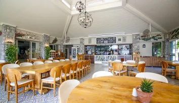 JOYA DEL MAR Restaurants