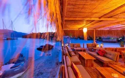 JOYA DEL MAR Pools & Beach