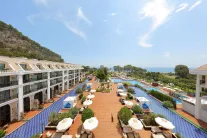 JUJU PREMIER PALACE Pools & Beach