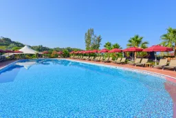 JUSTINIANO DELUXE RESORT Pools & Beach