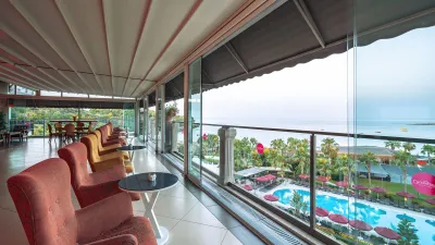JUSTINIANO DELUXE RESORT Bars