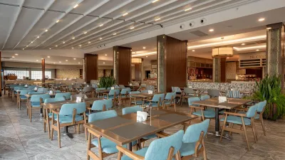 JUSTINIANO DELUXE RESORT Restaurants