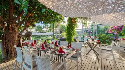 JUSTINIANO DELUXE RESORT Restaurants