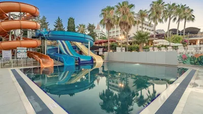 JUSTINIANO DELUXE RESORT Pools & Beach