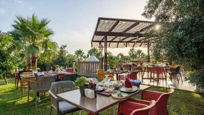 JUSTINIANO DELUXE RESORT Restaurants