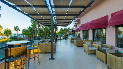 JUSTINIANO PARK CONTI Bars