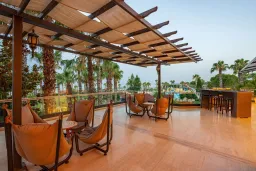 JUSTINIANO PARK CONTI Bars
