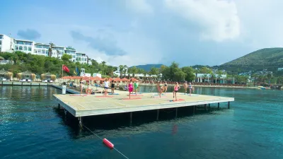KADIKALE RESORT Pools & Beach