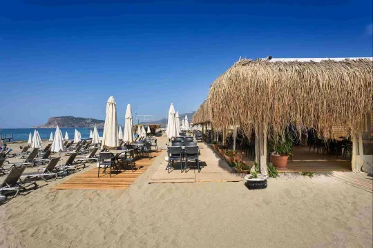 KAILA BEACH HOTEL Restaurants