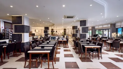 KAILA CITY HOTEL Restaurants