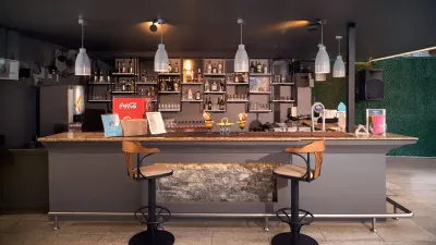 KAILA CITY HOTEL Bars