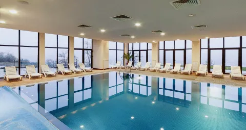 KALINA PALACE HOTEL Pools & Beach