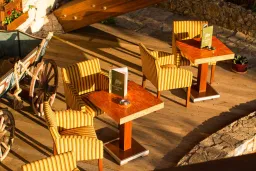 KALLISTI APART HOTEL Bars