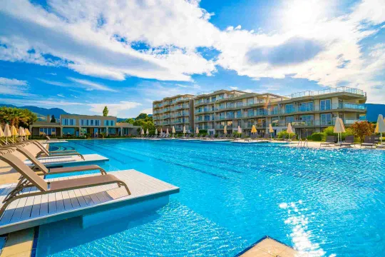KARYA FAMILY RESORT General Images