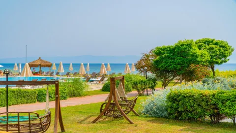KARYA FAMILY RESORT Bars