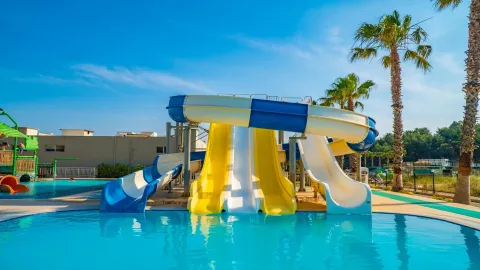 KARYA FAMILY RESORT Pools & Beach