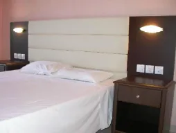 KASSANDRA BAY VILLAGE Rooms