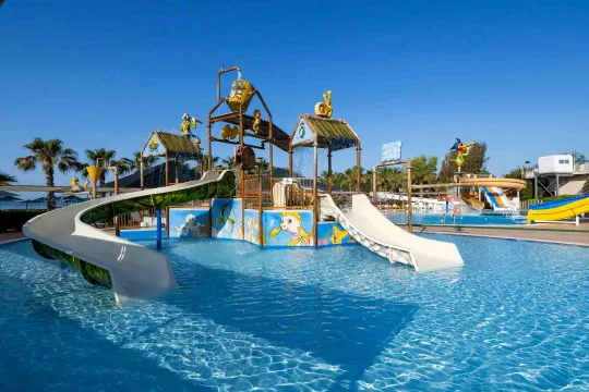 KAYA HOTEL BELEK Pools & Beach