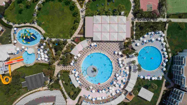 KAYA HOTEL SIDE Pools & Beach