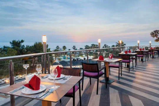 KAYA HOTEL SIDE Restaurants