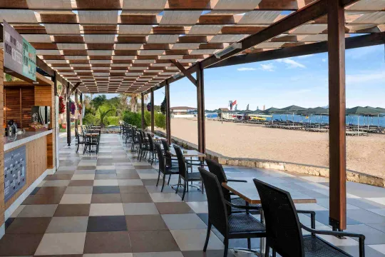 KAYA HOTEL SIDE Restaurants
