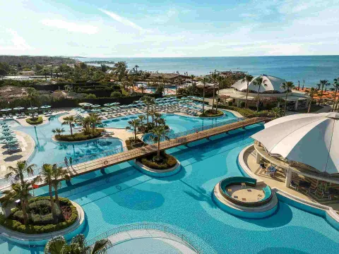 KAYA PALAZZO GOLF RESORT Pools & Beach
