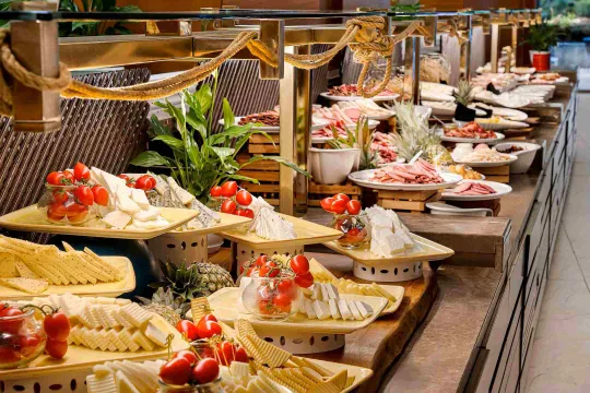 KAYA PALAZZO GOLF RESORT Restaurants