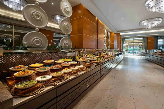 KAYA PALAZZO GOLF RESORT Restaurants