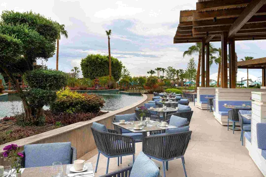 KAYA PALAZZO GOLF RESORT Restaurants