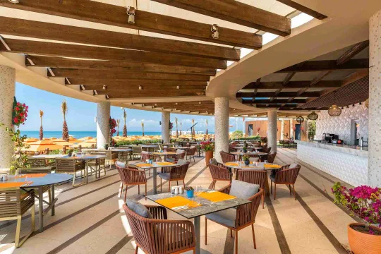 KAYA PALAZZO GOLF RESORT Restaurants