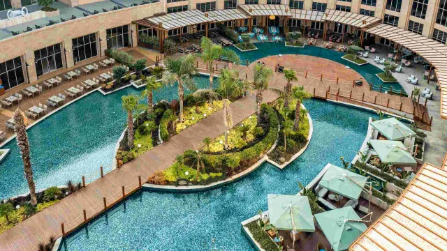 KAYA PALAZZO GOLF RESORT Restaurants