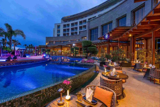 KAYA PALAZZO GOLF RESORT Restaurants