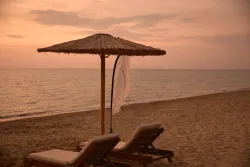 KAZAVITI HOTEL APARTMENTS Pools & Beach