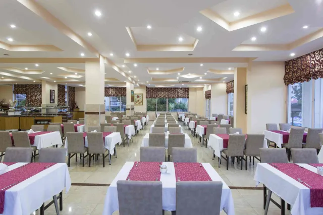 KEMER DREAM HOTEL Restaurants