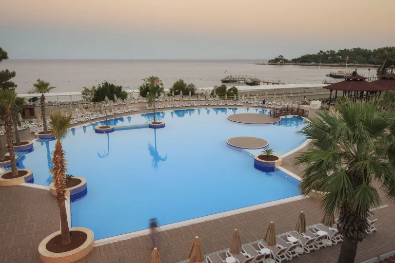 KIMEROS PARK HOLIDAY VILLAGE Pools & Beach