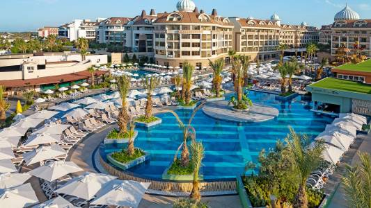 KIRMAN BELAZUR RESORT-SPA Bars