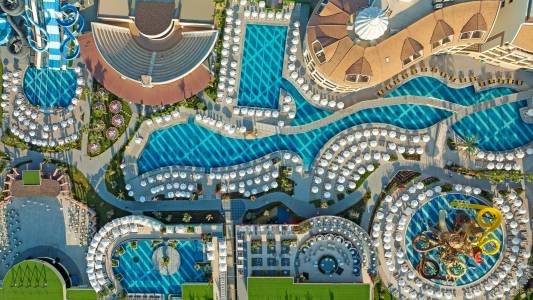 KIRMAN BELAZUR RESORT-SPA Pools & Beach