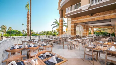 KIRMAN PREMIUM ARYCANDA DE LUXE Restaurants