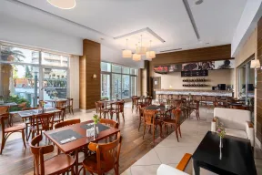 KIRMAN PREMIUM LEODIKYA RESORT Restaurants