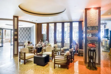 KLEOPATRA ADA BEACH HOTEL Lobby